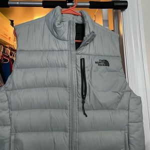 North Face Men’s Gray Vest